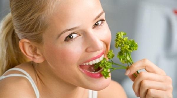 patrunjelul unul dintre cei 7 magnifici din bucatarie afla 30 de boli pe care le poti trata daca il mananci zilnic