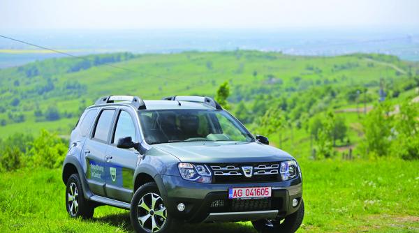 cum se misca dusterul cu transmisie automata