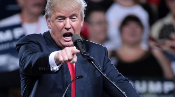 donald trump se apara si spune ca avea dreptul sa furnizeze informatii clasificate rusilor