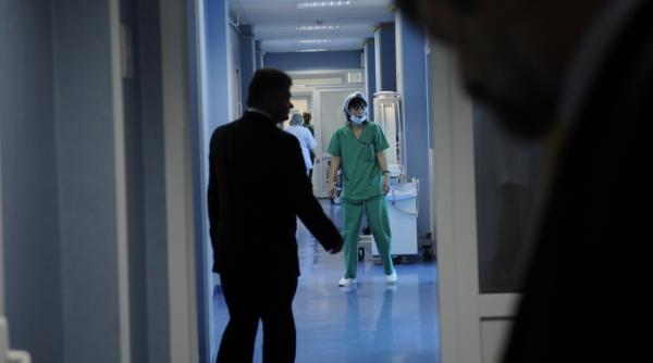 femeia care a murit dupa cezariana mai are o fetita ce spun medicii despre cauza decesului