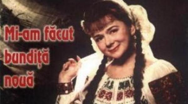 angela moldovan desi trecuse de 80 de ani ramasese copilul rasfatat al scenei asculta aici cele mai indragite melodii