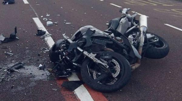 buzau un motociclist a decedat in urma unui impact violent cu un autoturism