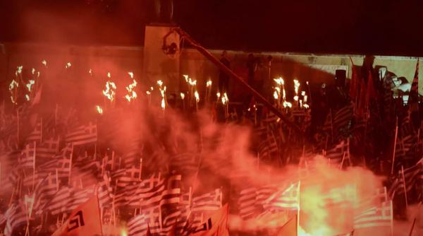 un documentar despre partidul neonazist grec zori aurii disponibil de duminica pe internet in mai multe limbi