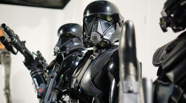 star wars sarbatoreste 40 de ani de la aparitia primului film din serie iar forta e inca puternica