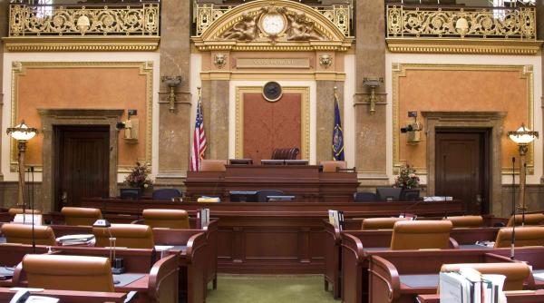 autoritatile din sua cer extradarea unui fost angajat mapn pentru mituirea unor angajati guvernamentali