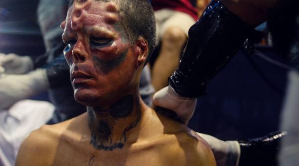 barbatul ce cele mai drastice modificari ale fetei prezent la transilvania tattoo expo