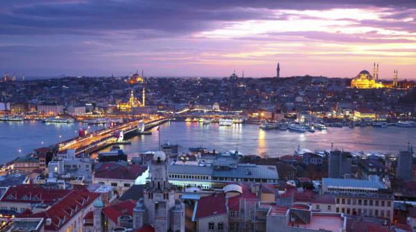 destinatia saptamanii istanbul orasul de pe doua continente