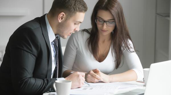 ifn urile fura clientii bancilor crediteaza si microfirmele