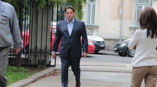 razboi in instanta pentru 700 de lei intre doi milionari in euro