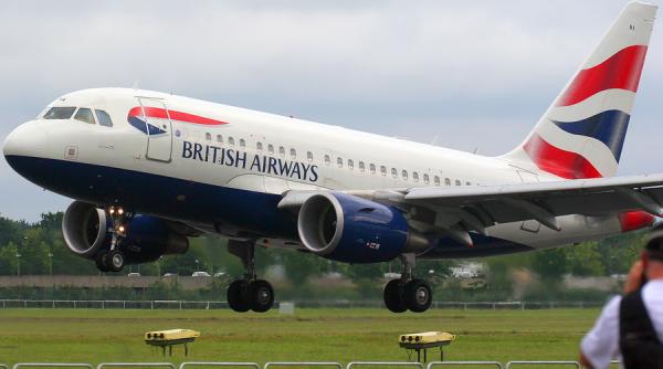 problemele it au sters o jumatate de miliard de lire sterline din capitalizarea bursiera a proprietarului british airways