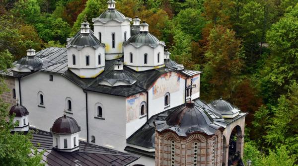 scandal sexual la o manastire din cluj un calugar este acuzat ca a lasat insarcinata o enoriasa