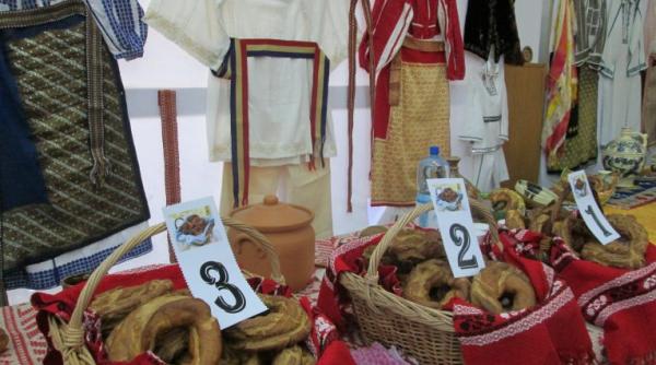 festivalul covrigilor cu ou in muscel