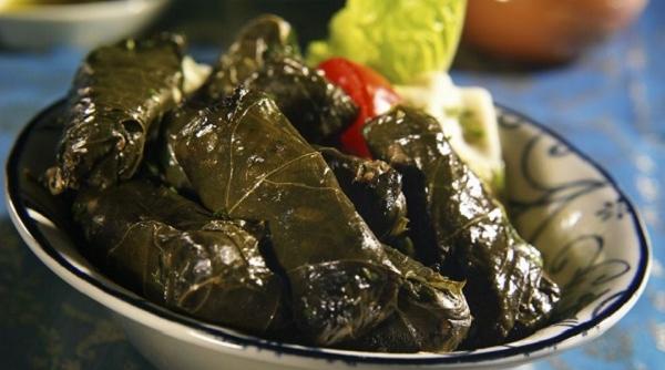 sarmale de rusalii in frunza de tei reteta lui pastorel adaptata