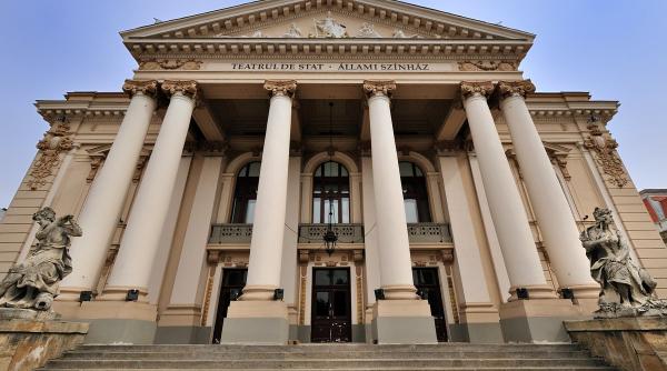 bihor protest spontan al artistilor de la teatrul regina maria