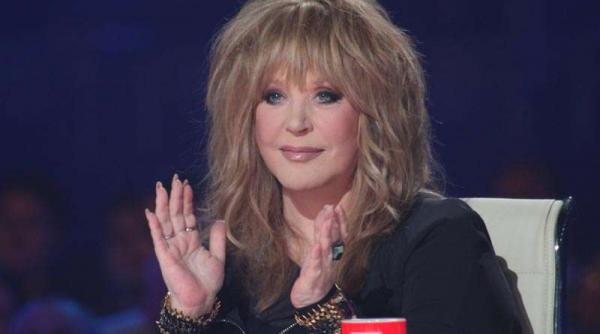 o cunoscuta cantareata foarte apreciata in romania a facut atac de cord acum se pregateste de operatie