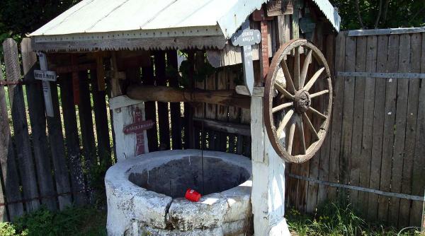 pompierii au salvat o femeie cazuta intr o fantana in orasul insuratei