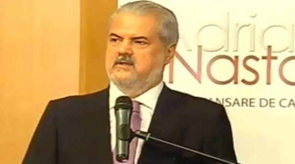 adrian nastase departajarea intre partid si guvern falimentara sper sa se gaseasca o solutie inteligenta