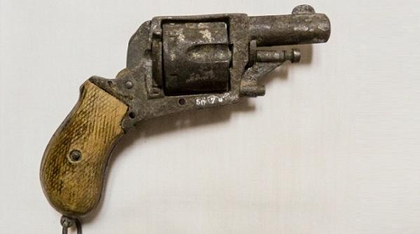 povesti arme salvate topit