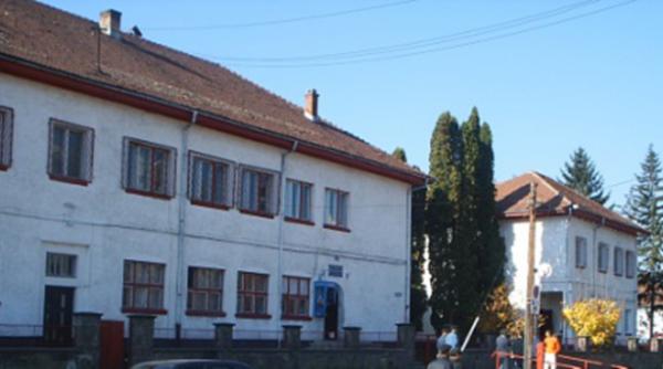 brasov un adolescent bolnav de meningita a decedat