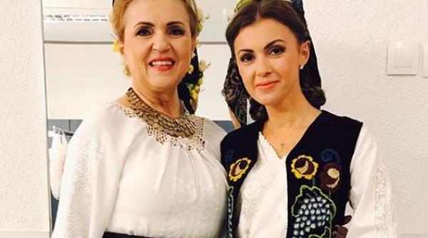 o cunoscuta cantareata de muzica populara a slabit 30 de kilograme am facut trei operatii intr una