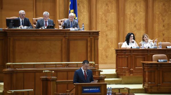 motiunea de cenzura a fost citita in plenul parlamentului