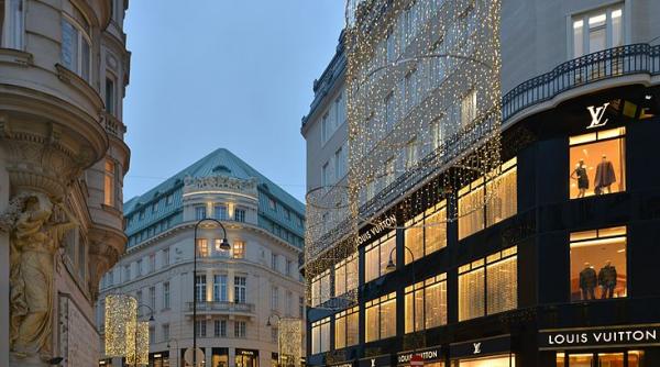 pantofii louis vuitton sunt produsi la cisnadie