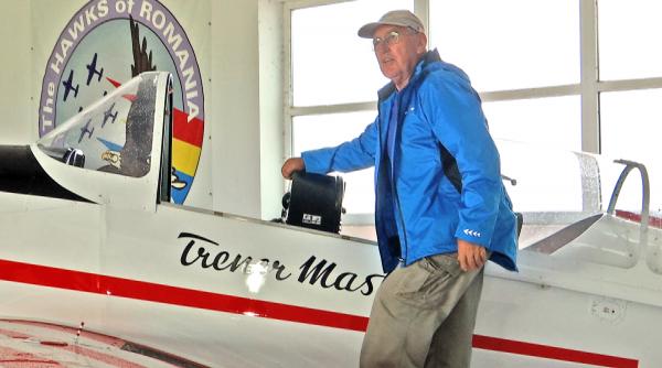 gheorghe uta veteranul de la clinceni 75 000 de aterizari si 3 kilograme de medalii