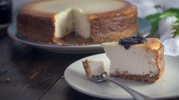reteta zilei cheesecake spaniol la vina