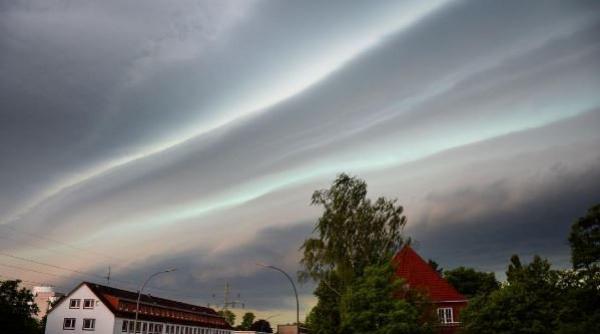 o furtuna violenta a ucis o persoana in nordul germaniei