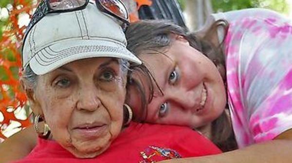 o batrana care traieste pe strazi in florida sustine ca este fiica fostului dictator cubanez batista