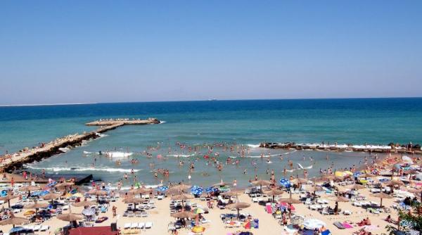 copil de 11 ani cautat de scafandri in eforie nord