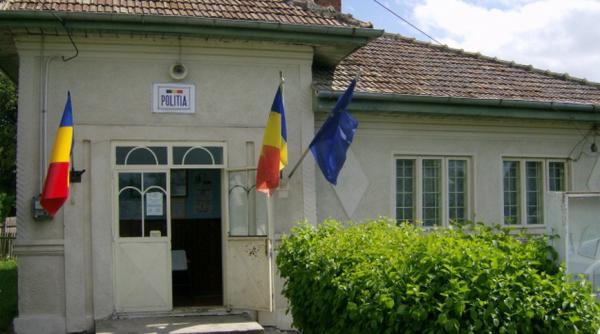 politia romana atacata si fara aparare