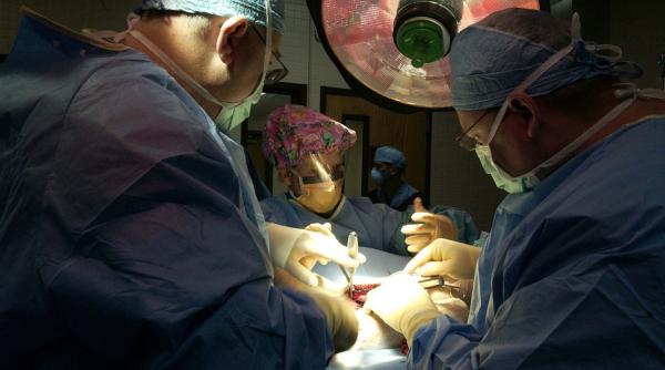 peste 50 de transplanturi renale la fundeni in 2017