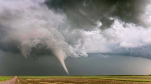 cresterea cu doar 0 5 c a temperaturii medii suficienta pentru intensificarea dezastrelor meteorologice