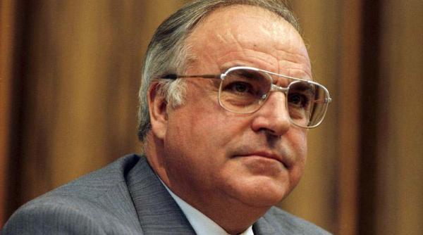 europa aduce un omagiu fostului cancelar german helmut kohl