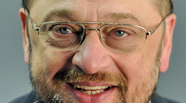 schulz o critica pe merkel pentru ca nu se opune mai ferm presedintelui donald trump