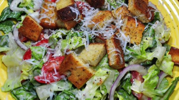 reteta zilei salata cretana