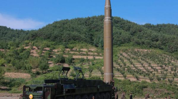 coreea de nord afirma ca a testat cu succes o racheta balistica intercontinentala