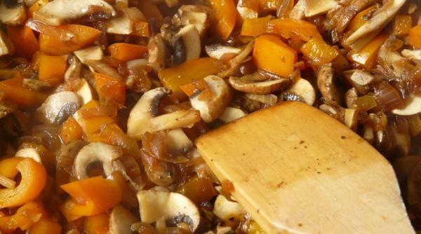 reteta zilei papricas de ciuperci