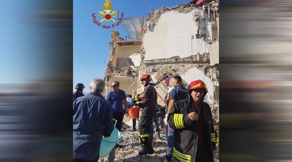 video italia opt persoane sunt date disparute dupa ce un bloc de 5 etaje s a prabusit din senin