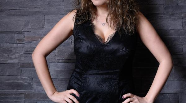 ea este cea mai buna prietena a ioanei ginghina