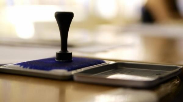 parchetul general refuza sa trimita parlamentului o copie a dosarului privind alegerile din 2009