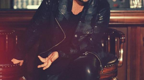 probleme pentru un cunoscut artist roman vedeta a ajuns in scaunul cu rotile