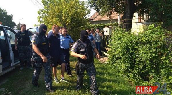 alba ucigasul care a omorat doua femei in doua zile arestat individul este suspectat ca a mai comis si alte crime