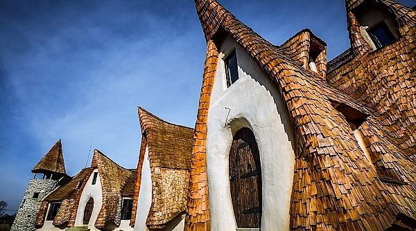 casute desprinse din basm in romania