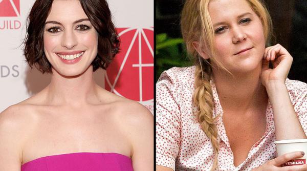 anne hathaway in negocieri pentru a o inlocui pe feminista amy schumer in filmul despre celebra papusa barbie