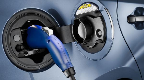 toyota imbunatateste timpul de incarcare al masinilor electrice