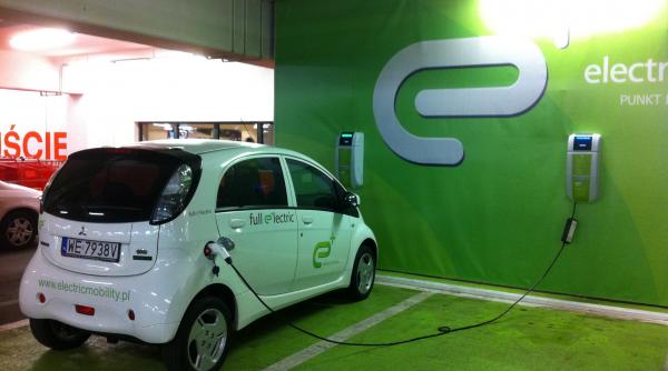 masinile cu motorizari traditionale interzise din 2040