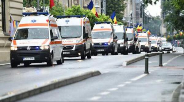 mars festiv cu 45 de salvari in capitala de ziua ambulantei