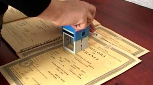 tribunalul bucuresti a dispus arestarea preventiva in cazul a trei inculpati retinuti in dosarul diplome de licenta fara studii